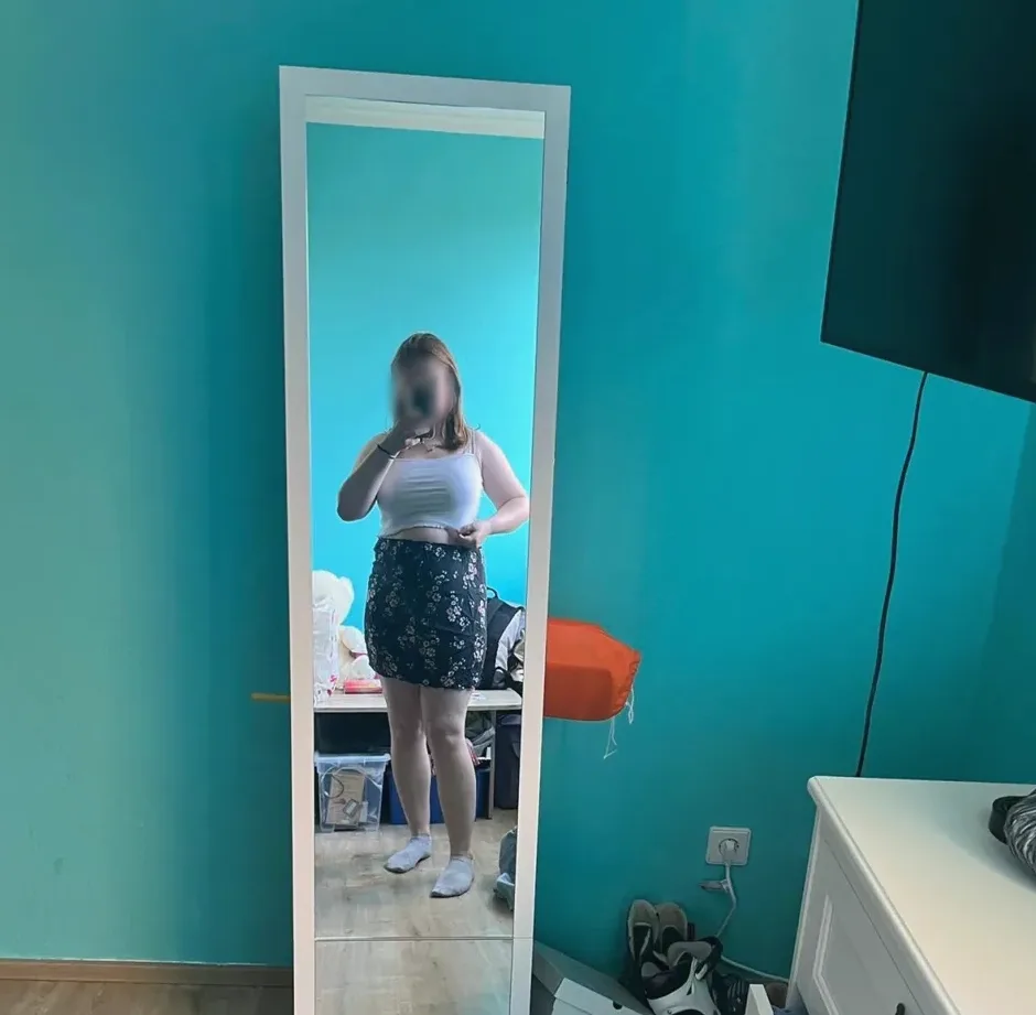 Imane, 18