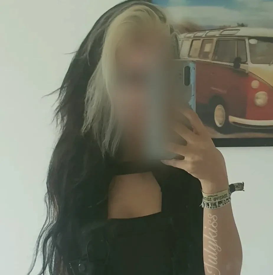 Lieke, 26